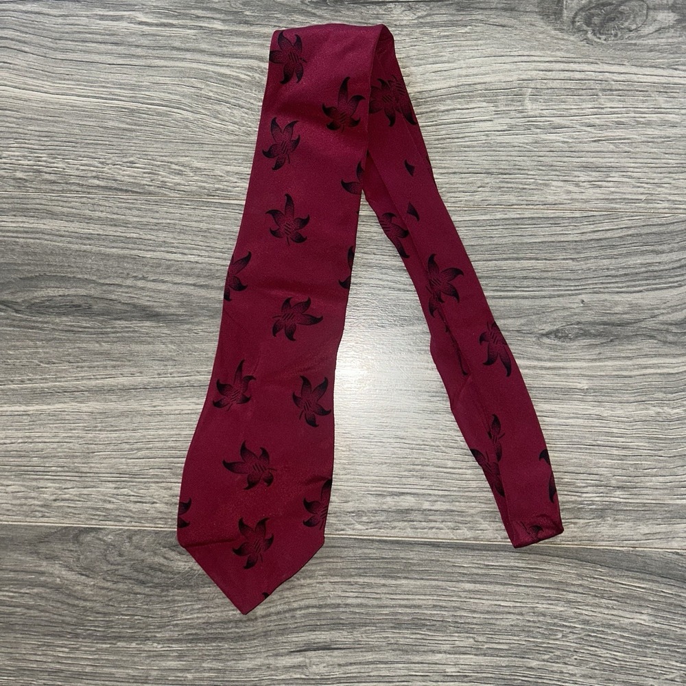 Vintage Giorgio Armani Cravatte Italy Silk Floral Burgundy Designer Necktie